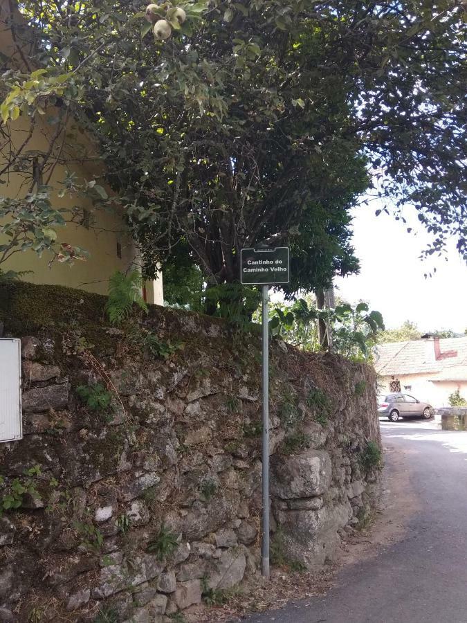 Casas Do Caminho Velho Apartment ริเบรา ดิ เปนา ภายนอก รูปภาพ